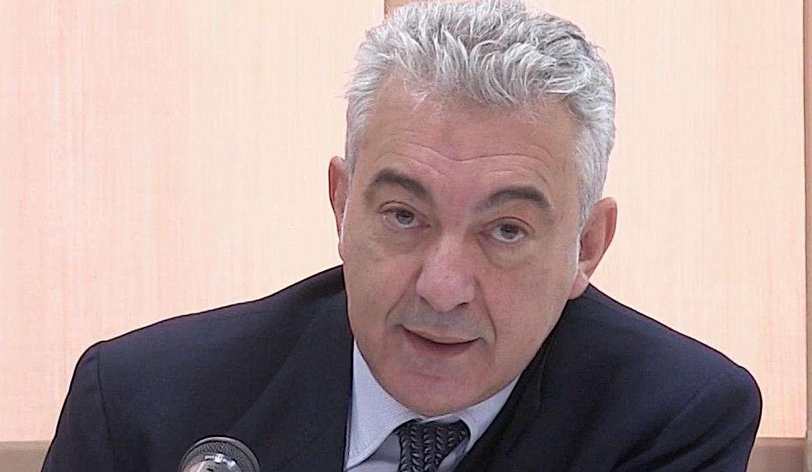 Polemica tra il commissario Arcuri e Lotito: "Spero il derby vada alla Roma", "Mi auguro abbia altre priorità"