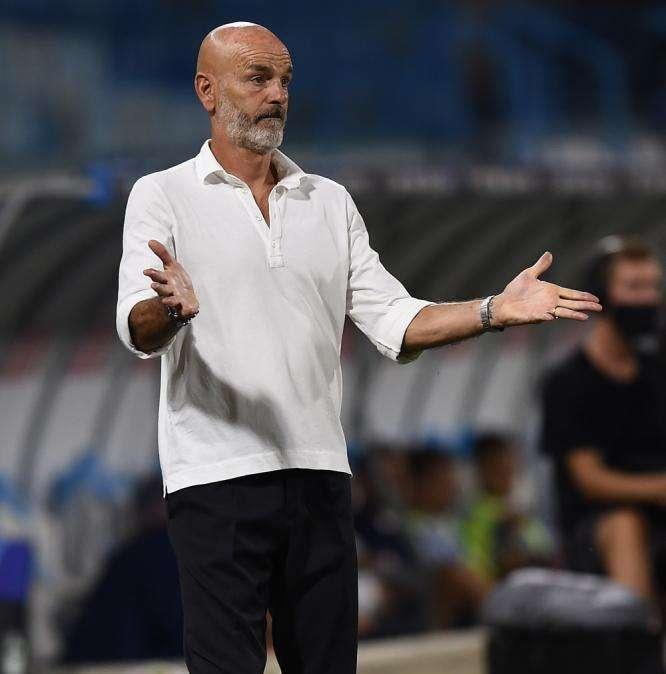 Pioli a Milan Tv: "Nel primo tempo meglio il Napoli, poi siamo usciti noi! Peccato per il finale..."