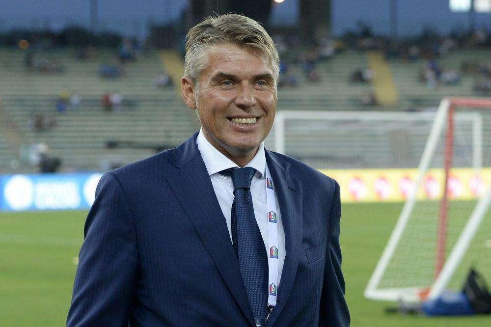 Rosetti, responsabile VAR: "Svolta epocale! Eliminati tre errori a giornata, diminuiti falli e cartellini!"