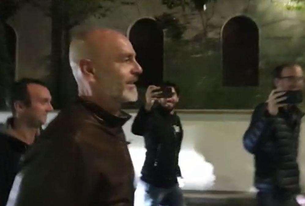 VIDEO - Milan, incontro con Pioli in piena notte: manca solo la firma