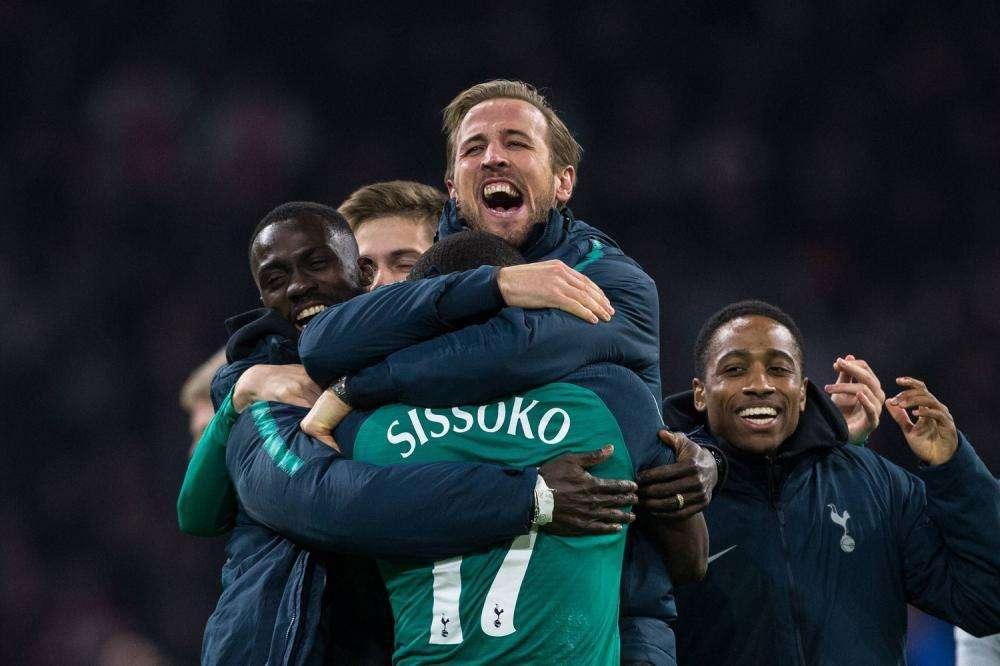 UFFICIALE - Premier, un caso positivo al Covid-19 nel Tottenham: il comunicato
