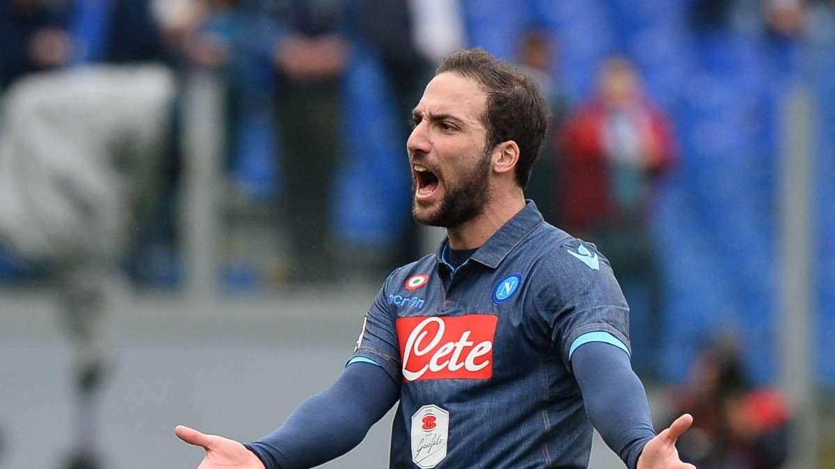 Higuain spegne i rumors: "Sono felice qua, ho un contratto. Vittoria fondamentale per il terzo posto. Insigne mi aveva chiesto..."