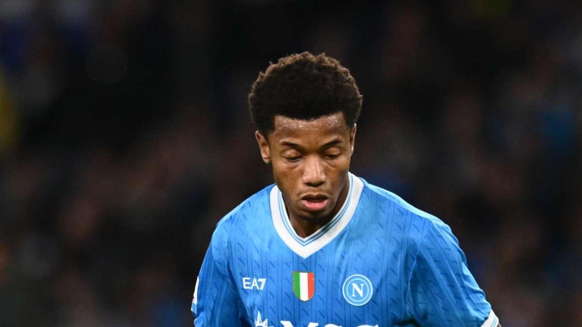 Il clamoroso scenario del CdM: "Neres, Lang e Lucca possono partire a gennaio"