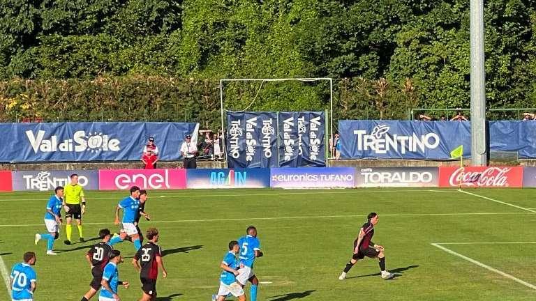 Arezzo, giornata da ricordare per Pattarello: rinnovo e gol su rigore al Napoli