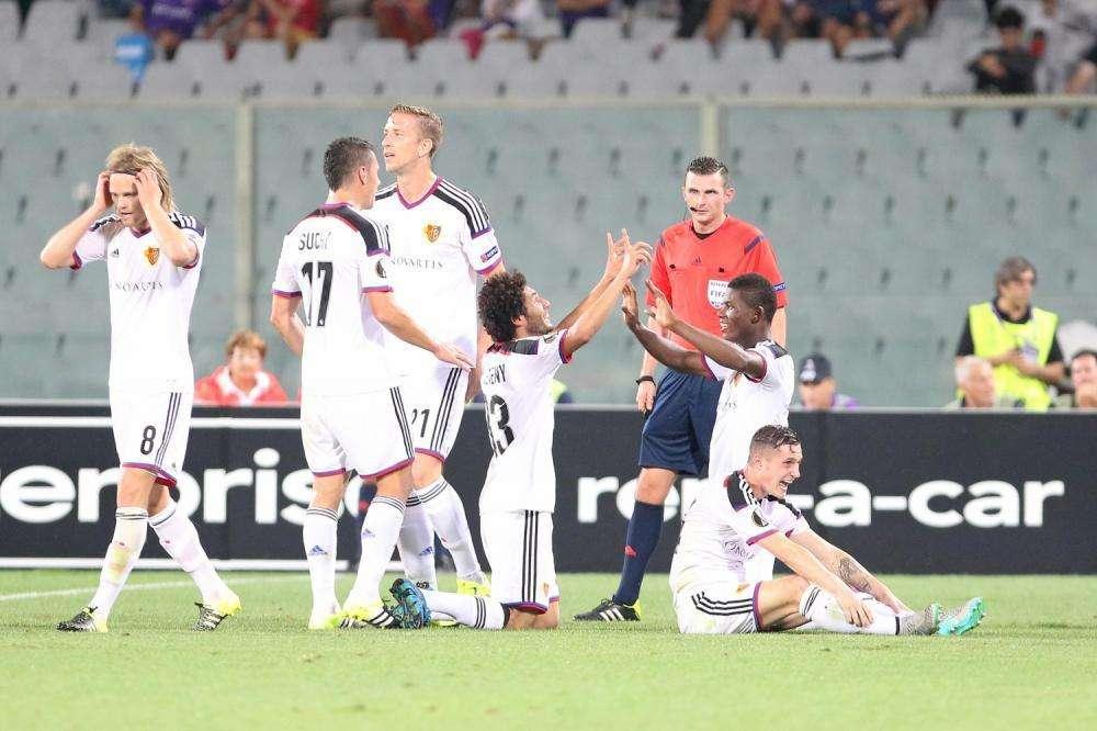 Champions, i risultati del 2° turno preliminare: tonfo Basilea (e la Roma sale in seconda fascia), avanti l'Ajax