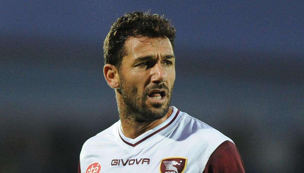 Parma promosso in A: lo show del napoletano Troianiello negli spogliatoi è virale