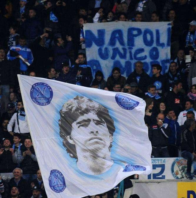 Asta Cannavaro-Ferrara, la maglia di Diego via per 55mila euro: un agente ha battuto Dybala
