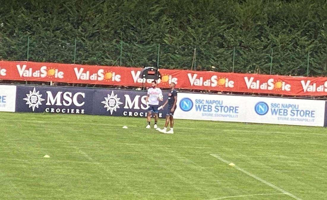 FOTO - Juan Jesus è tornato a Dimaro! Allenamento differenziato per l'ex Roma