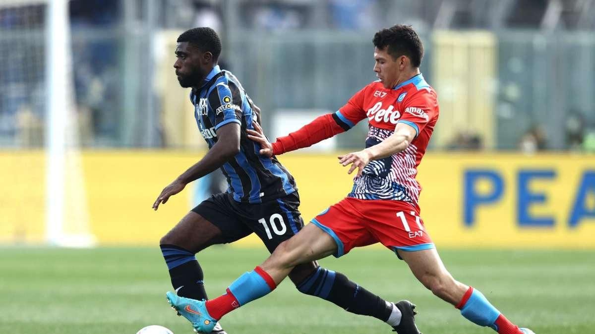 Gazzetta - Lozano operato in estate un problema per il Napoli: non avrà molto mercato