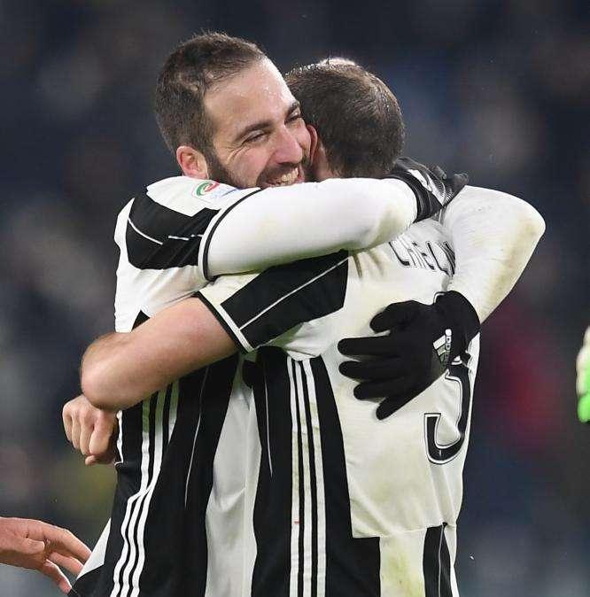 Chiellini rivela: "Higuain i primi giorni alla Juve ripeteva sempre: questo è il paradiso!"