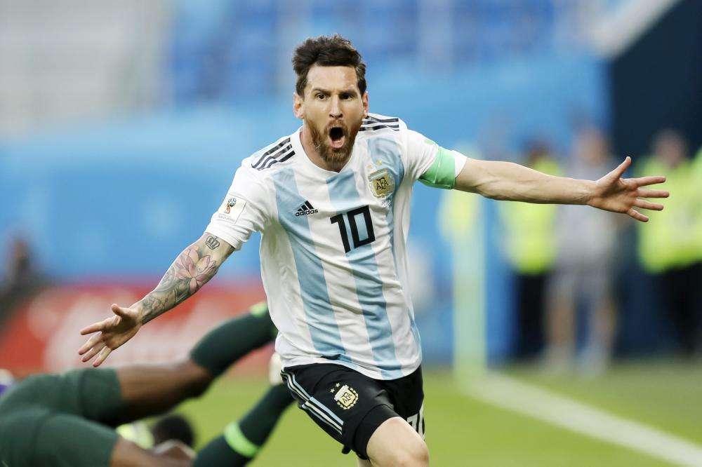 Da Milano - Caos in casa Barça: Messi potrebbe non rinnovare e andare via gratis