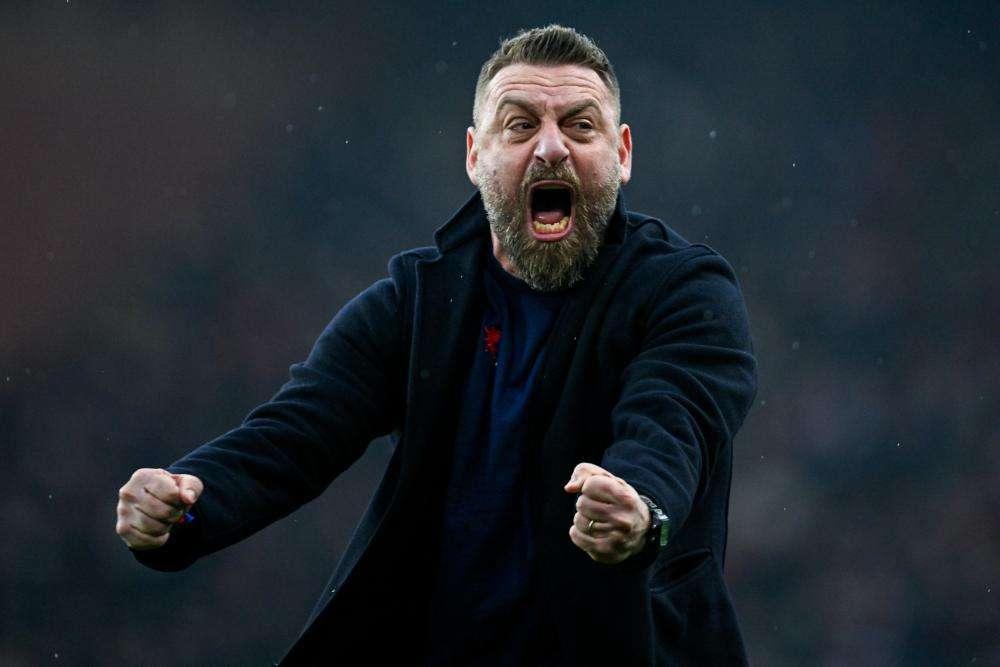 Genoa, De Rossi: "Che schiaffo quel rigore di Napoli, ma abbiamo reagito bene"