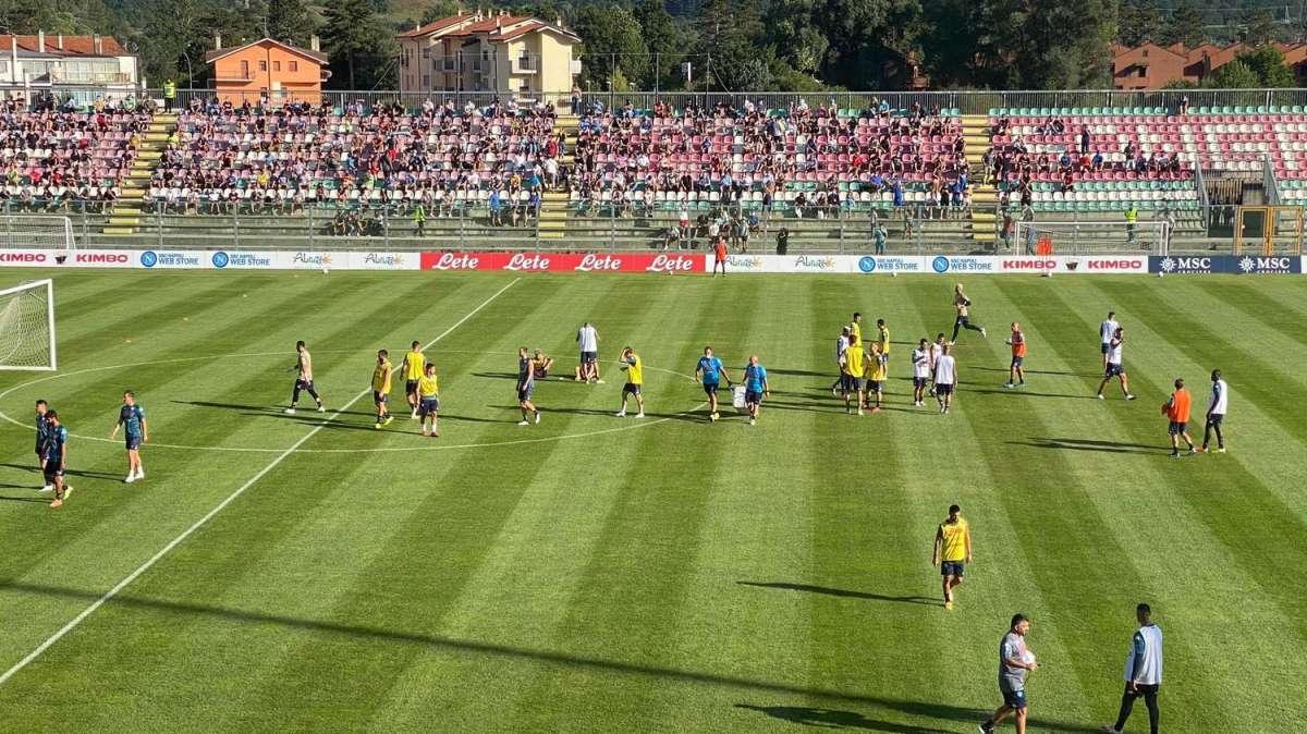 FOTO&VIDEO TN - Castel di Sangro, circa 500 al primo allenamento: rispettato il distanziamento