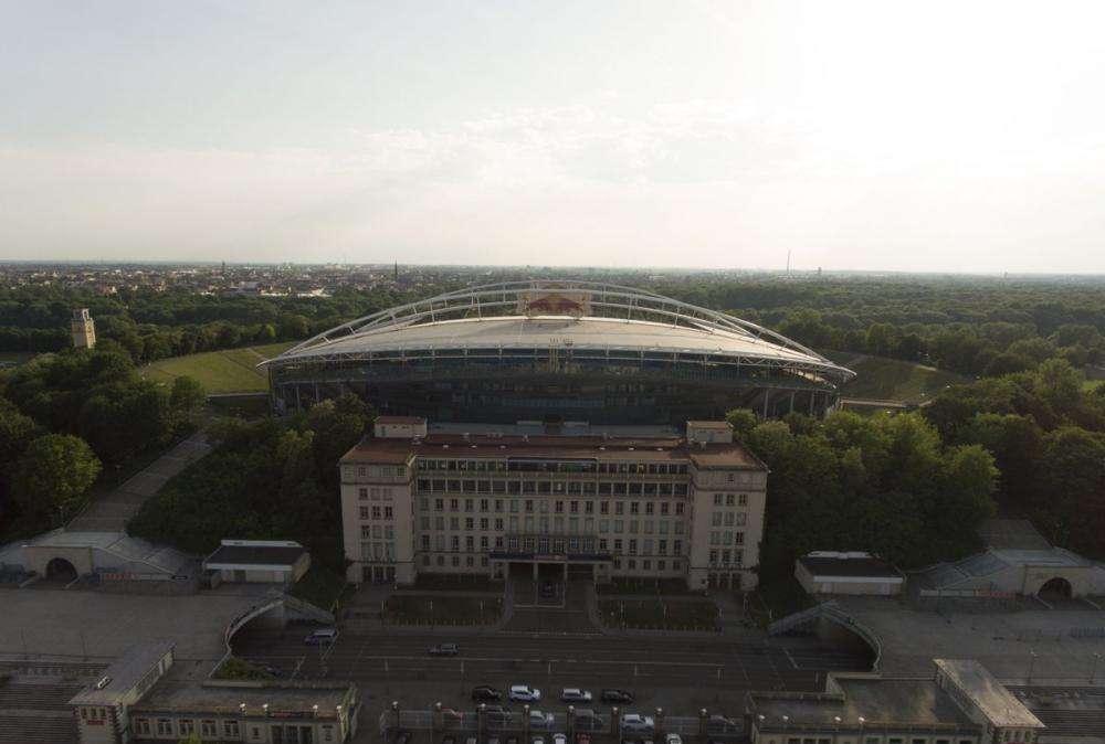 Lipsia consiglia: "Chi andrà allo stadio lo faccia con anticipo e tramite i mezzi pubblici"