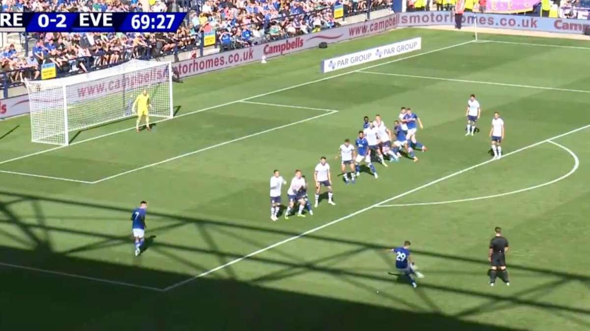 Lindstrom, che impatto! Esordio con super-gol con la maglia dell'Everton