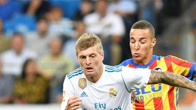 Sportitalia - Il Napoli valuta Rodrigo del Valencia. Passi avanti per Almendra, sempre attuale Lozano