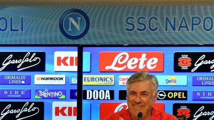 RILEGGI LIVE - Ancelotti in conferenza: "Allan indisponibile, Verdi ok. Diffidati? Non faremo calcoli per l'Inter! Mercato? Chiuso in entrata e uscita. Sul sorteggio..."