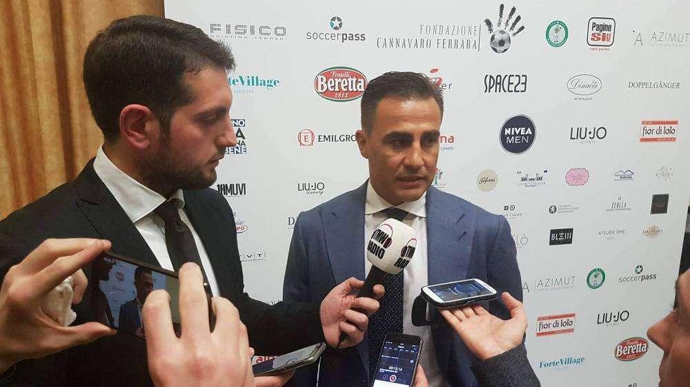 Cannavaro: "Napoli sulla strada giusta per lo scudetto, dalla Juve troppi passi falsi"