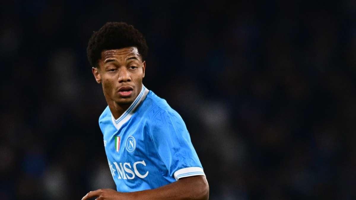 Niente da fare per Neres: il brasiliano non è partito col gruppo per Milano