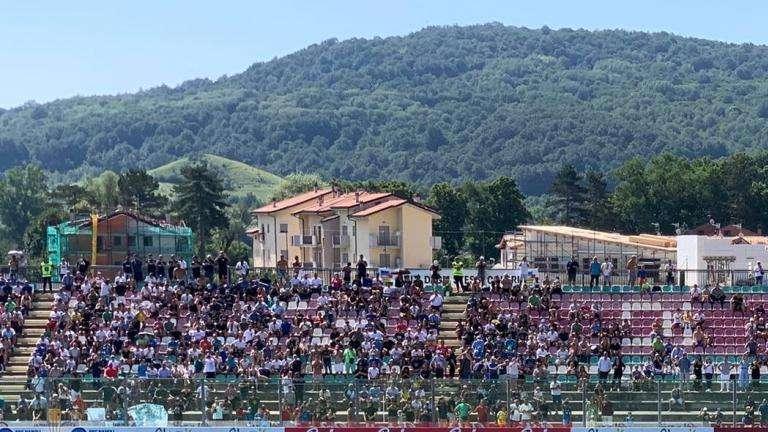 Amichevoli a Castel di Sangro, prezzi ribassati rispetto al 2022: Curve a meno della metà