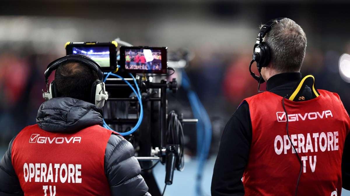 Svolta nella lotta al pezzotto: da Juve-Napoli saranno individuati i clienti illegali