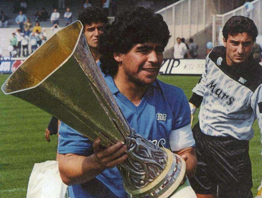 Gioie e dolori in terra tedesca: la coppa Uefa di Diego e la sconfitta più larga nella storia europea del Napoli