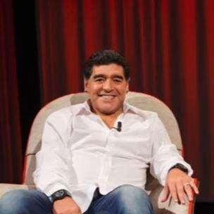 Maradona attacca Sampaoli: "E' falso, un ciarlatano! Come può convocare Icardi e non Higuain e Aguero?