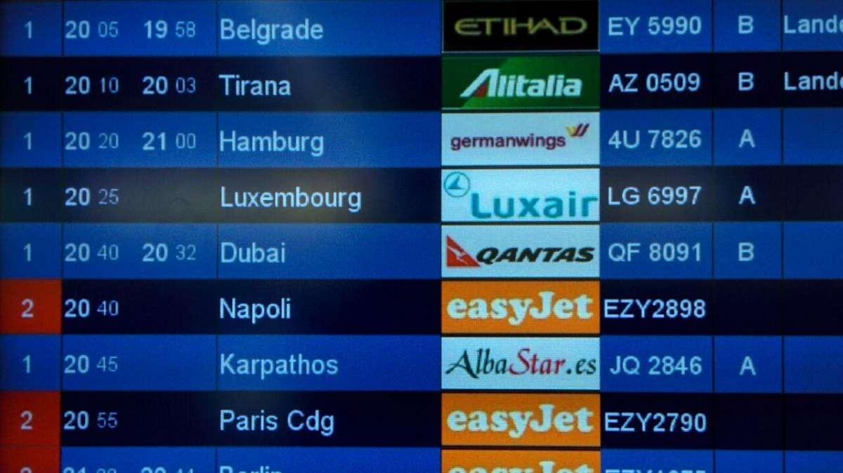 FOTO - AZ in partenza verso Napoli, lo scatto dall'aeroporto