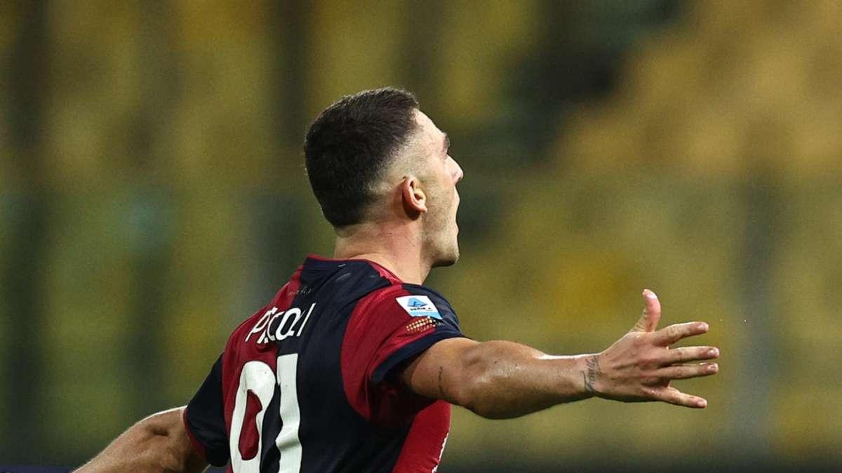 Il Cagliari batte di misura il Verona: ora Zanetti rischia l'esonero
