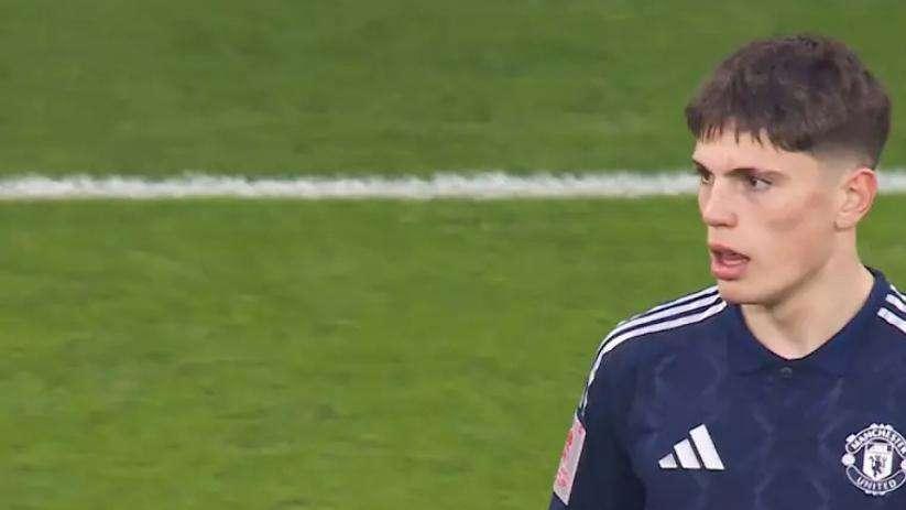 Premier, eurogol inutile di Garnacho: lo United crolla prima dell'Europa League