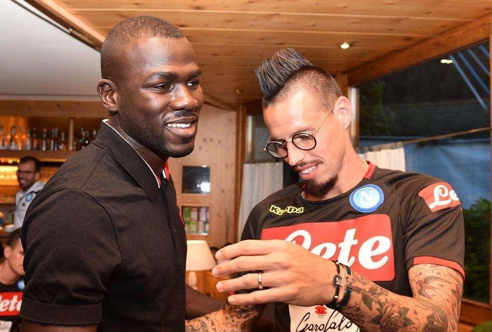 FOTO - Koulibaly è a Dimaro: le immagini dell'arrivo del difensore azzurro
