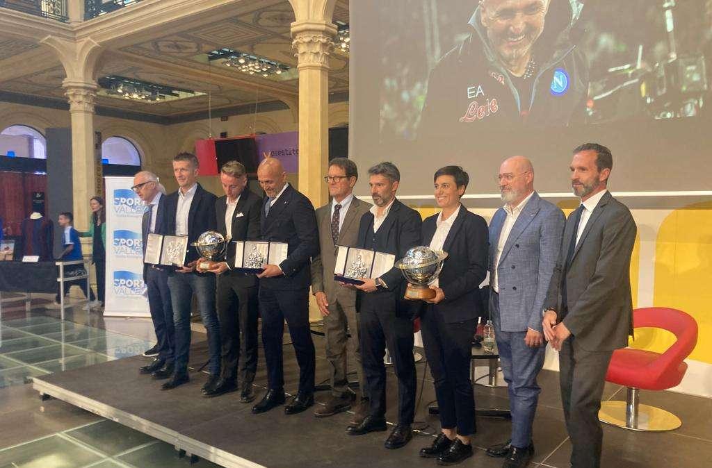 Spalletti riceve il Premio Bulgarelli: "Napoli ha insegnato come si festeggia uno Scudetto! Grazie a club e calciatori, grossi meriti a Giuntoli"