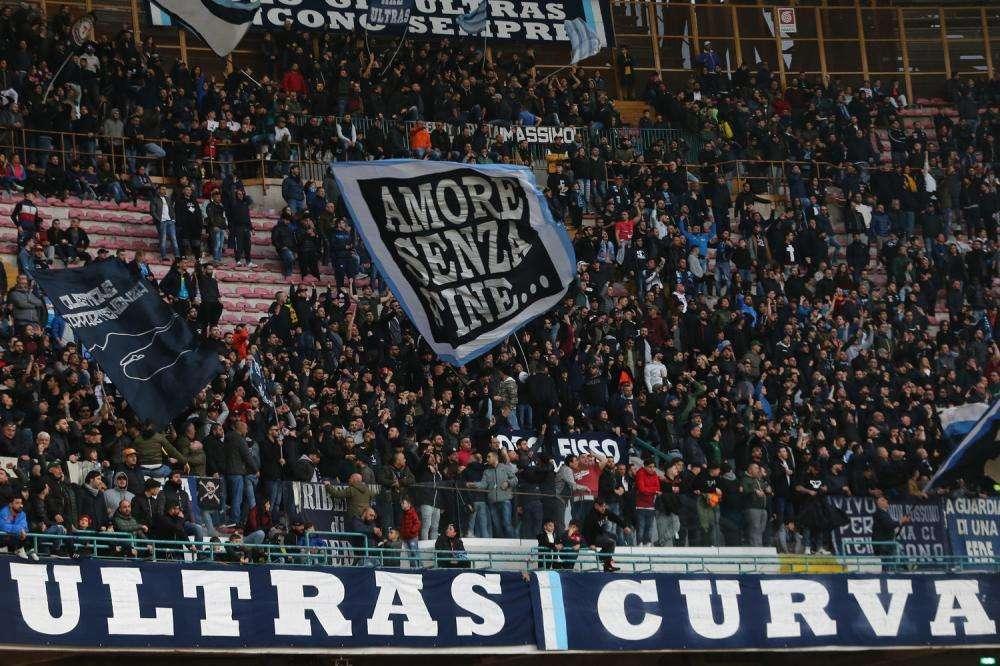 Napoli-Liverpool, accelerata nelle ultime ore anche per Curve e Distinti inferiori