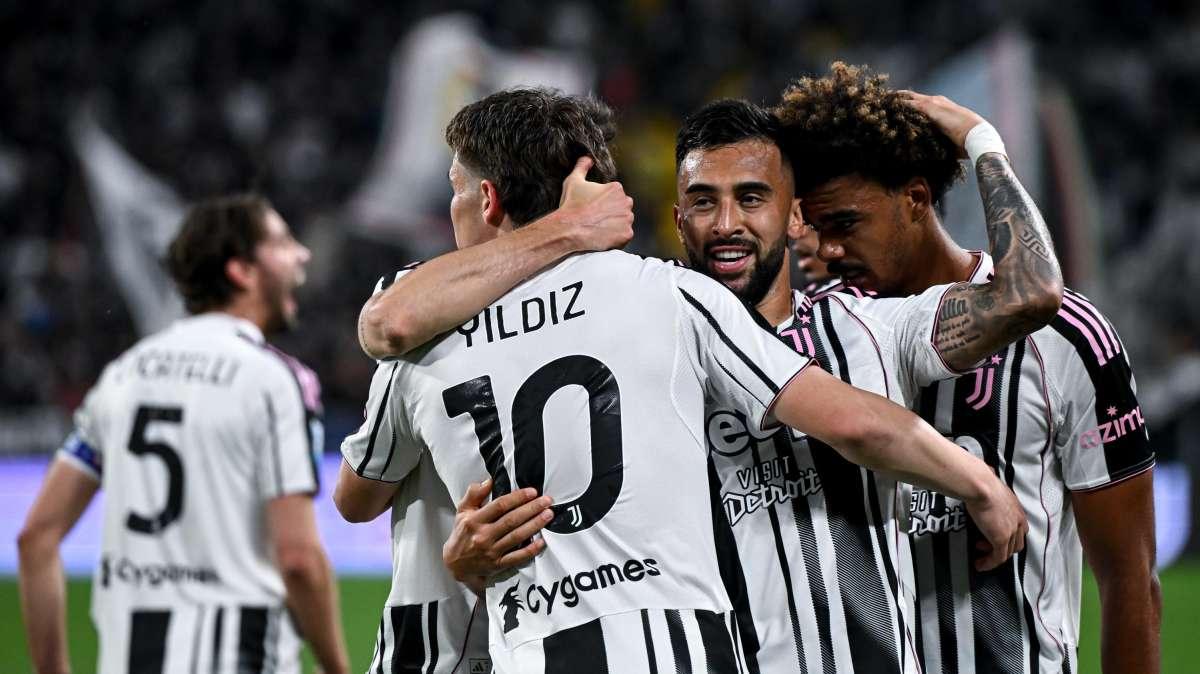 La Juventus deve fare spazio a Sancho: i bianconeri mettono in vendita un big