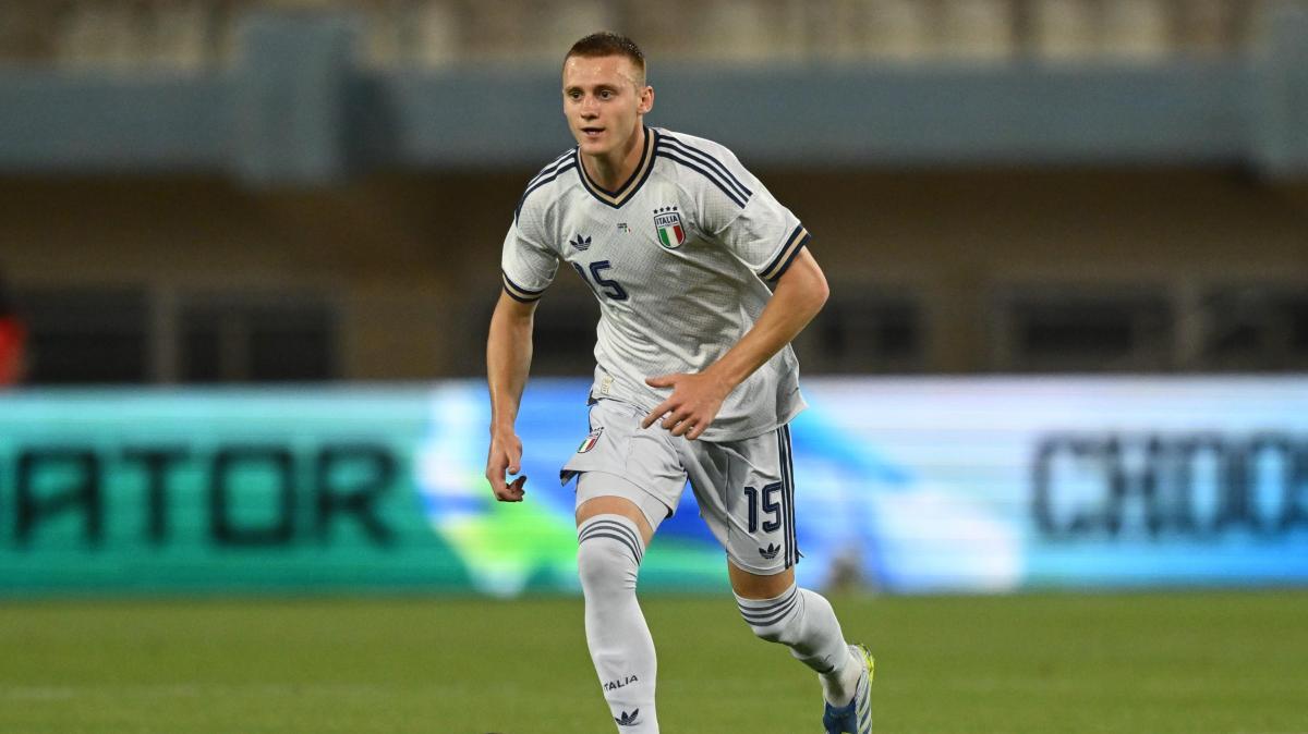 Fu vicino al Napoli per una cifra altissima, ora la Fiorentina apre al prestito per Comuzzo
