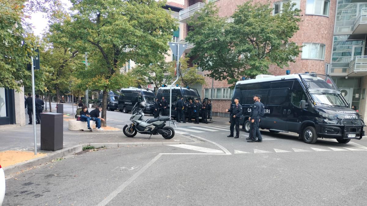 Puteolana-Portici, agguato di 40 ultras incappucciati: tifoso colpito alla testa, è gravissimo
