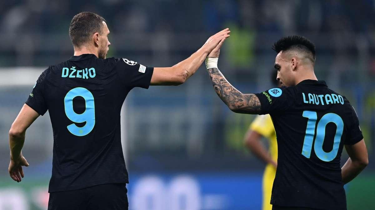 Inter, Dzeko avvisa il Napoli: "Bravi, ma basta una scintilla per raggiungerli"