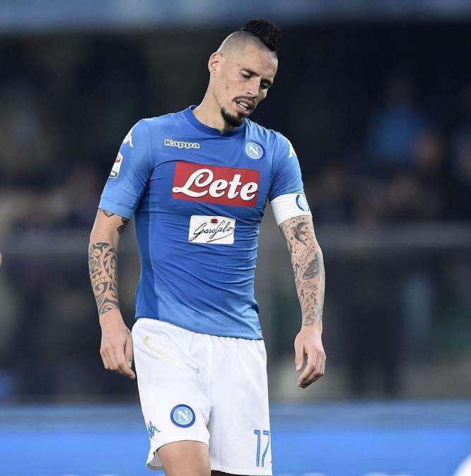Secondo cambio al minuto 77: finisce la gara di Hamsik, Sarri lancia Rog