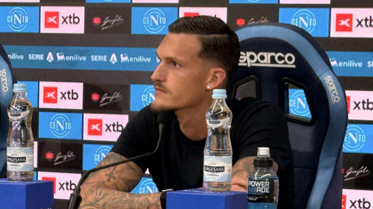 Rafa Marin in conferenza: "Preferisco parlare solo di calcio, tutti abbiamo visto cosa è successo sul 3-3 della Roma"