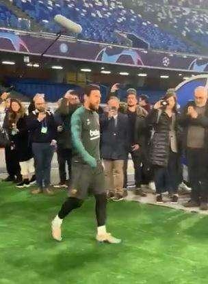 Per 90’ bisogna fregarsene di Messi: esiste solo il Napoli