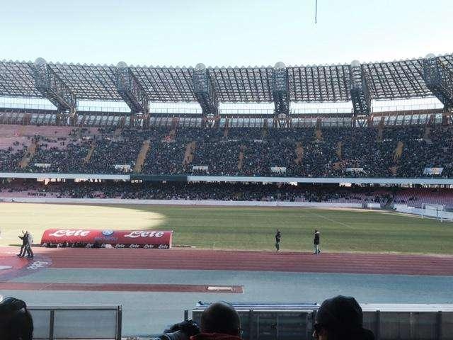 FOTOGALLERY LIVE - Entusiasmo alle stelle al San Paolo, quasi 30mila tifosi al San Paolo!