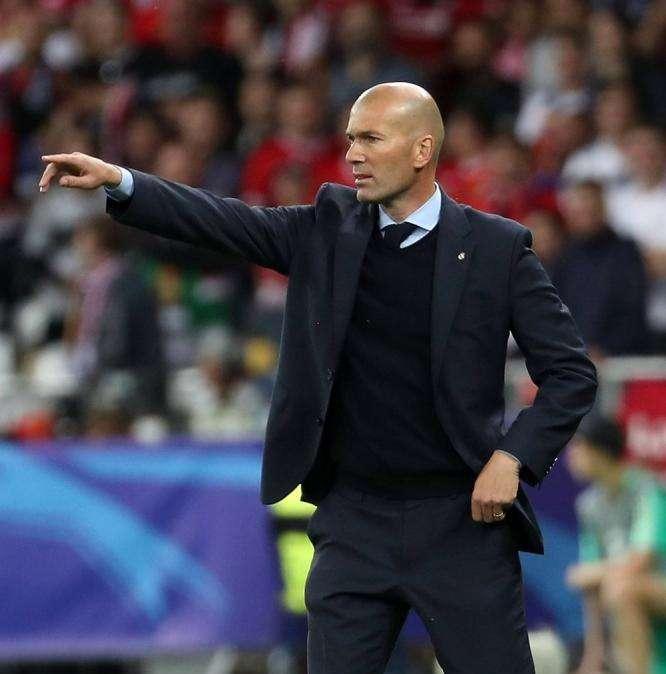 Real, Zidane indispettito: "James? E' una questione che riguarda il club, non me!"