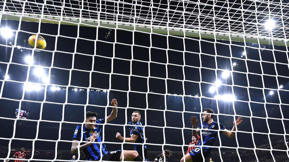 Questore Milano annuncia una svolta sicurezza: "Durante derby 10 daspo in diretta"