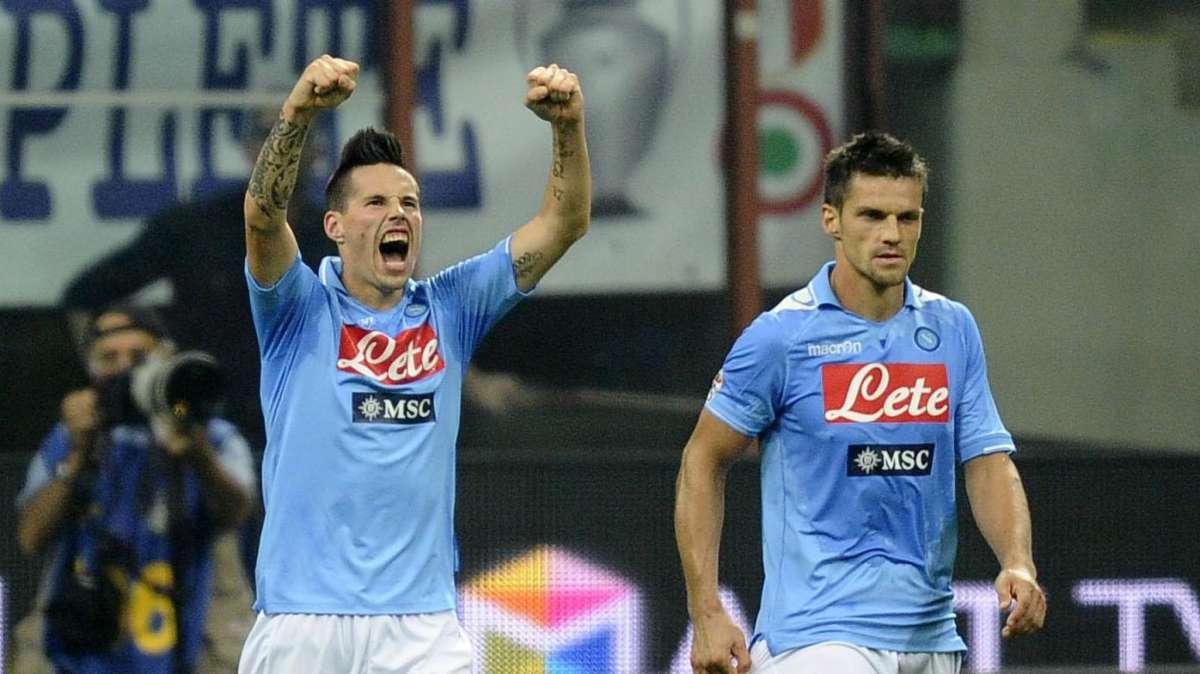 RILEGGI DIRETTA - INTER-NAPOLI 0-3 (43' Campagnaro, 56' Maggio, 75' Hamsik) Tripudio azzurro a San Siro, nerazzurri messi ko in casa dopo 17 anni