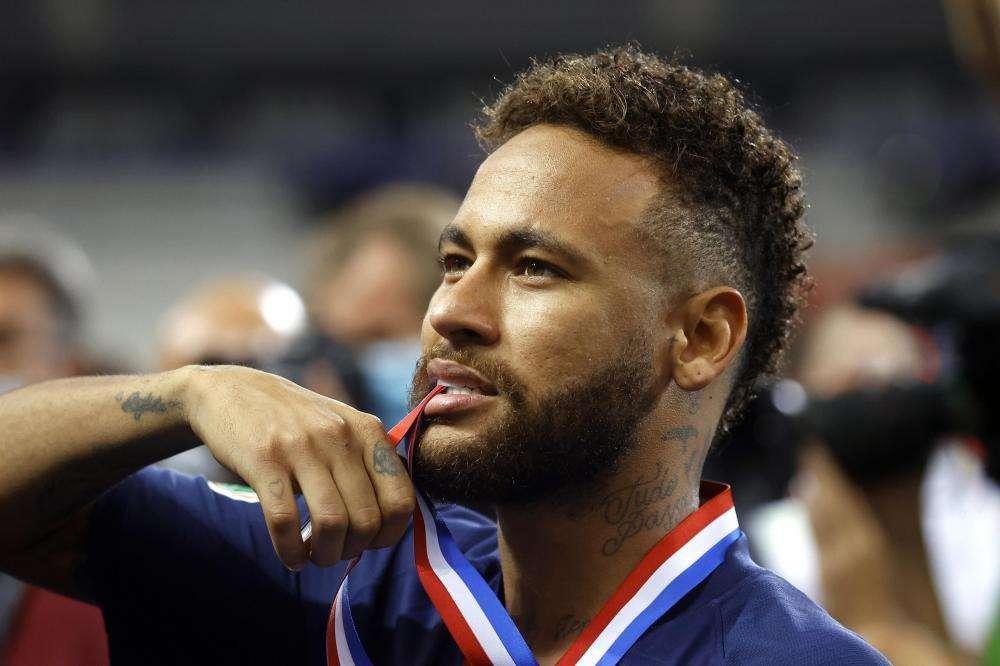 Bufera il Ligue1: Neymar accusa Alvaro di insulti razzisti