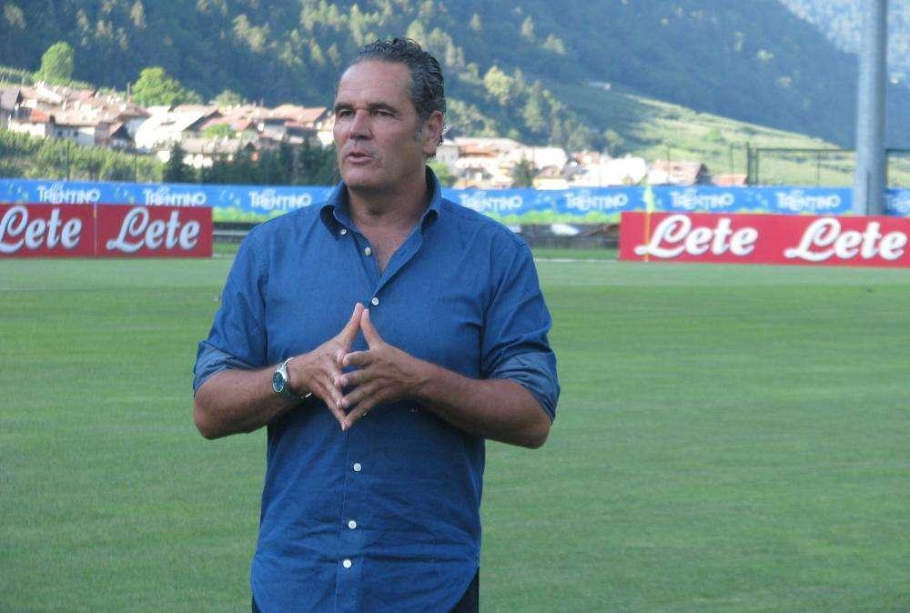 SSC Napoli, Formisano: "Rinviate decisioni ritiro, lavoriamo alle mascherine azzurre. Sui rimborsi..."