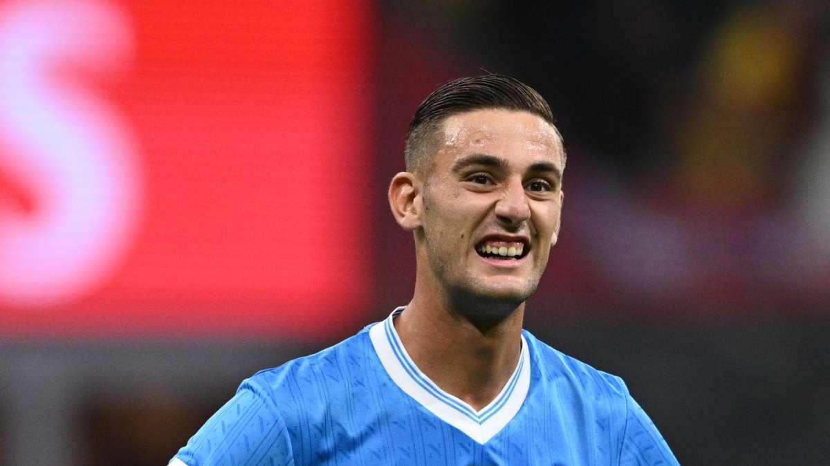 Premier, Lucca impalpabile alla prima da titolare: esce al 71' di Nottingham-Wolverhampton