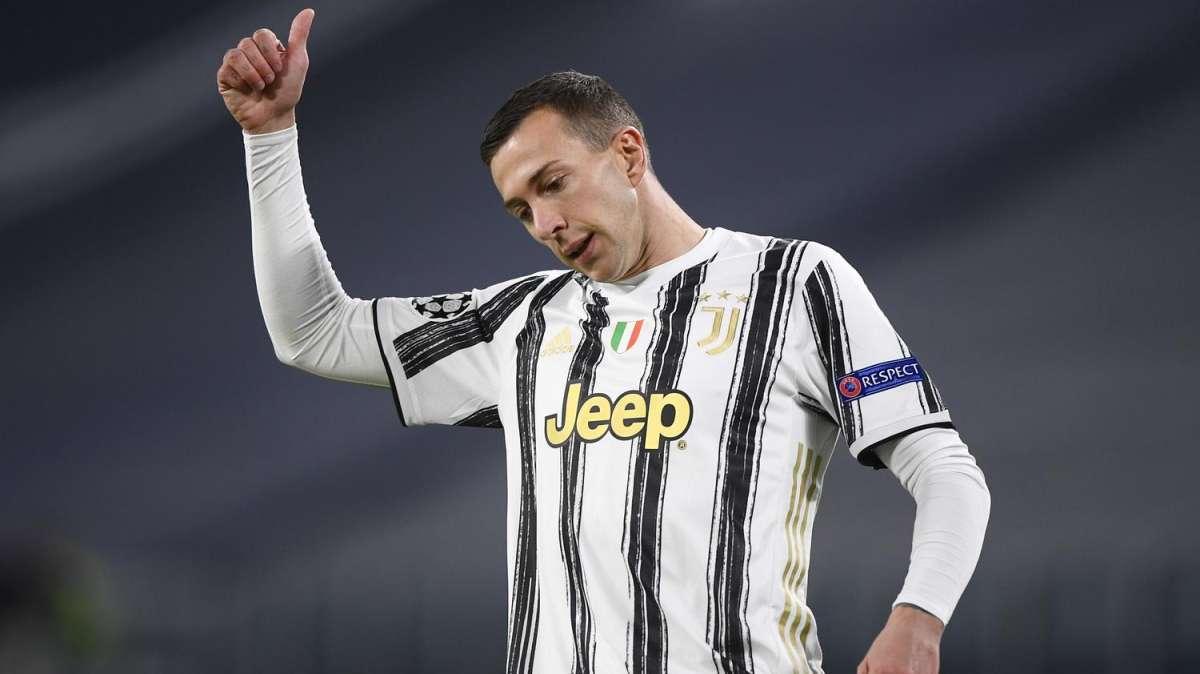 Bernardeschi, l'allenatore che l'ha lanciato: "Per lui sarebbe perfetto il Napoli"