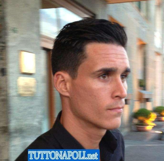 FOTO ESCLUSIVE - Callejon è a Napoli, ecco le prime immagini
