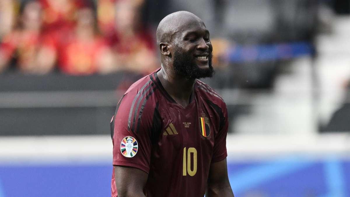Da Roma, Falcao jr scettico su Lukaku: “Investimento a perdere, è forte ma non è Osimhen”